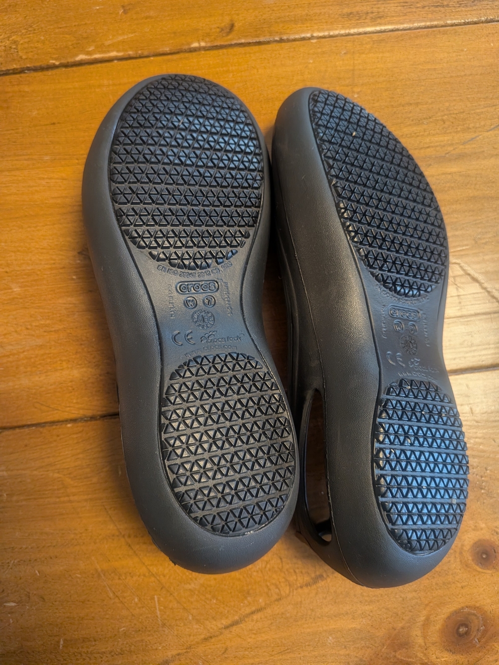 CROCS Women's Navy Slip-On Ballet Flats - Picture 2 of 2